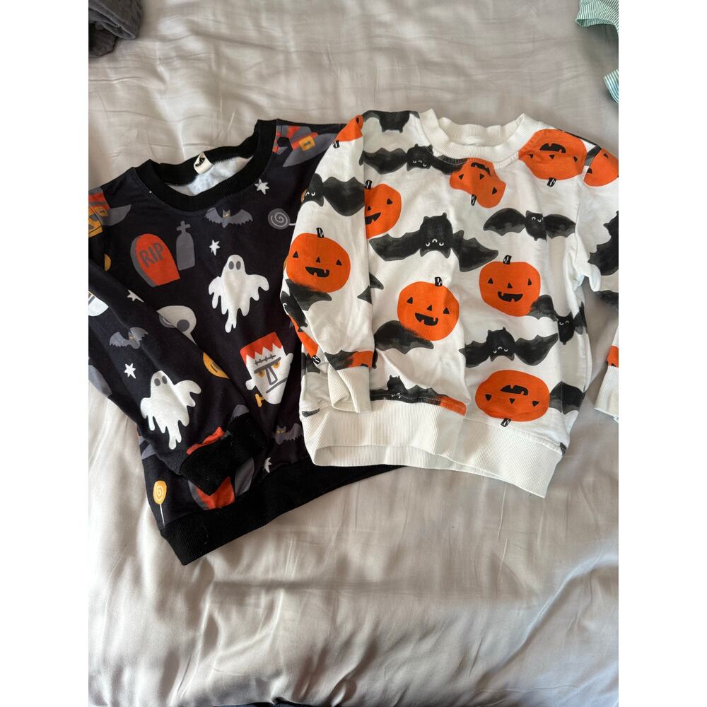 Halloween sweatshirts size 4